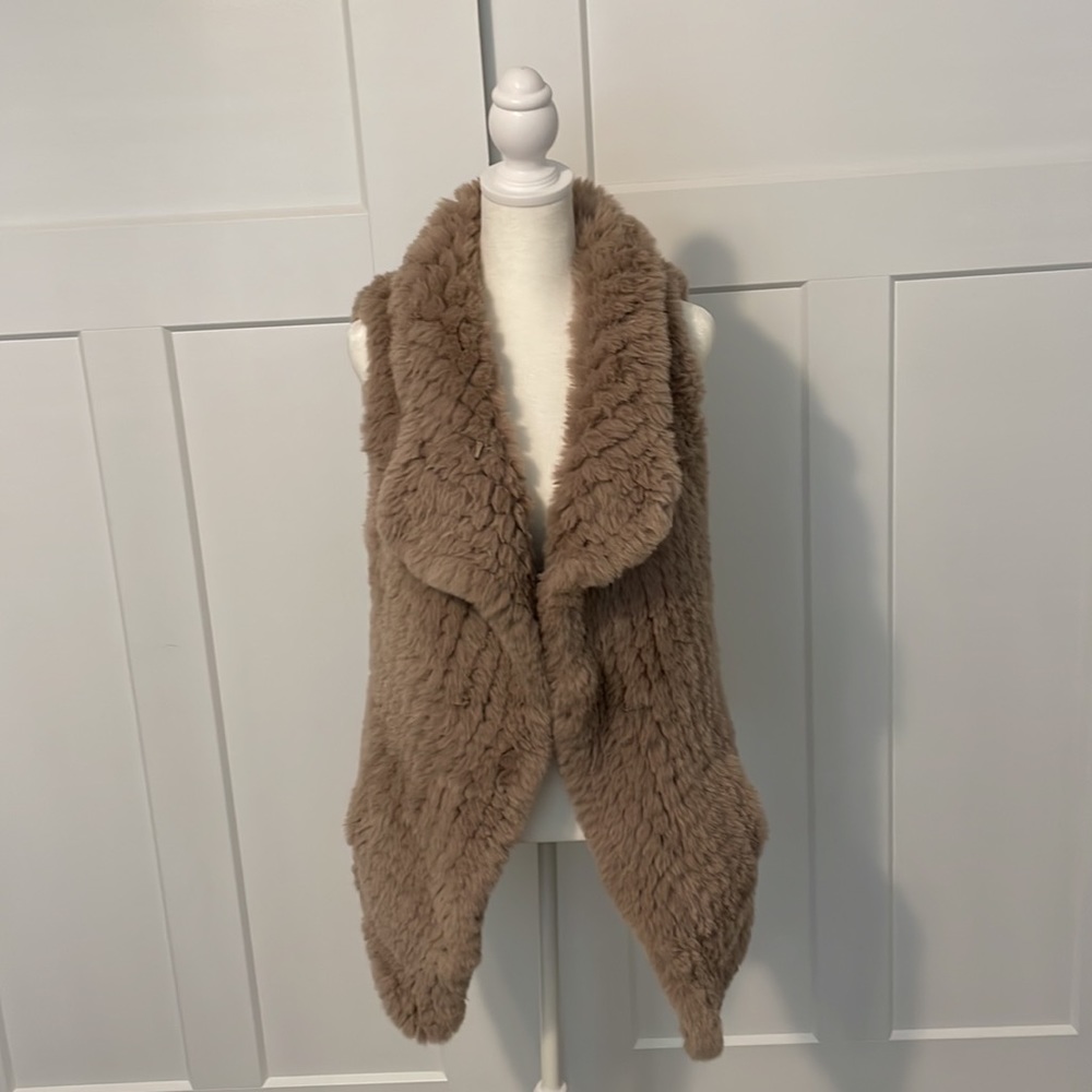Faux fur Taupe Vest by Soft Surroundings Small